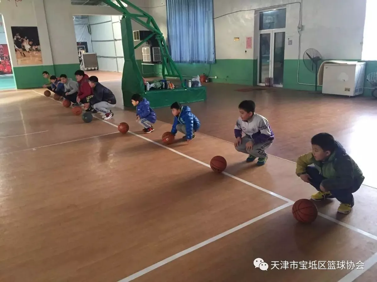 制定篮球交流计划以促进个人技能发展的方法_0